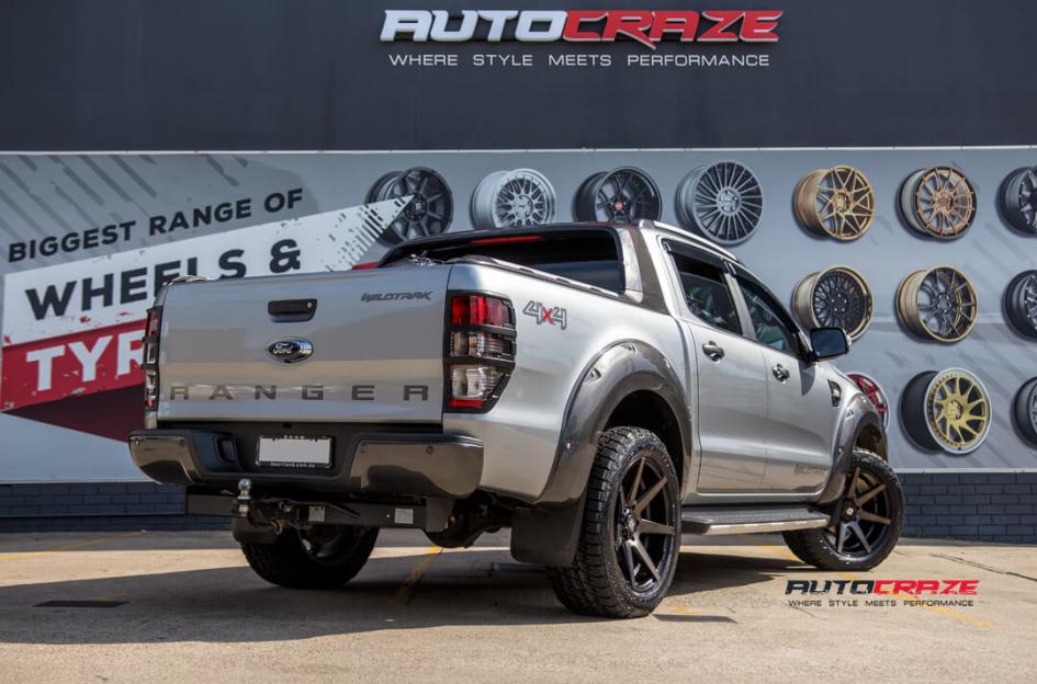 FORD RANGER AVALANCHE MACHINED FACE MATTE BLACK DARK TINT